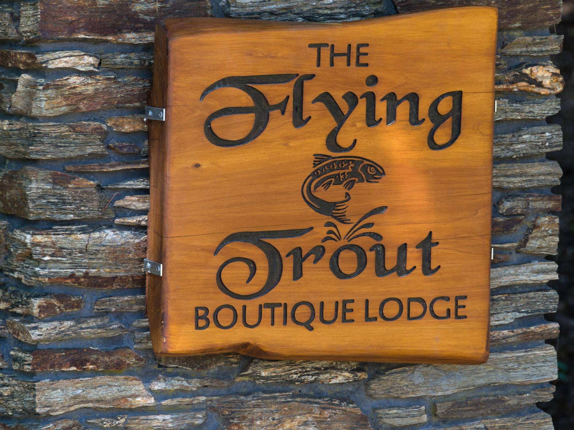 The Flying Trout Boutique Lodge Taupo Exterior photo